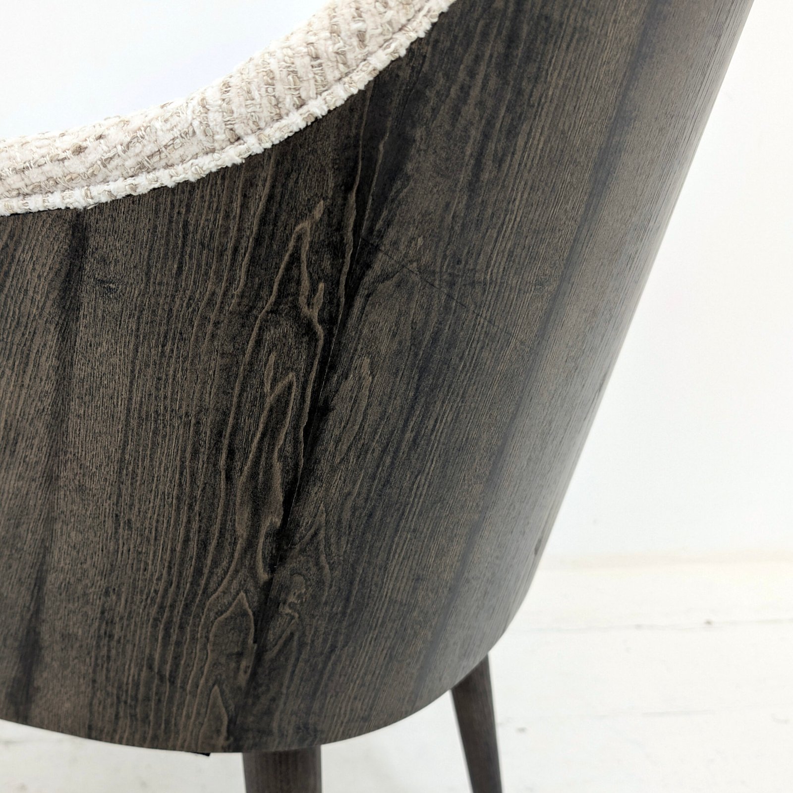 Ram Chair – Off-White Bouclé