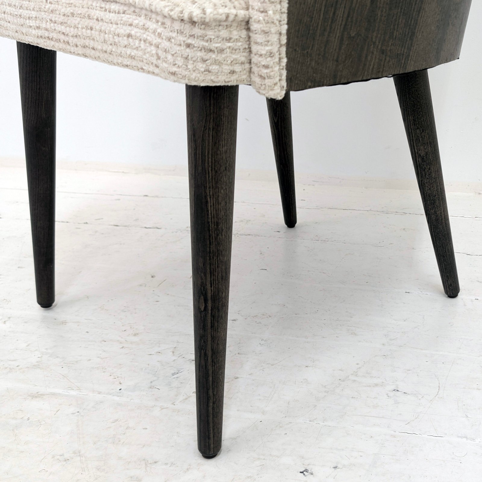 Ram Chair – Off-White Bouclé