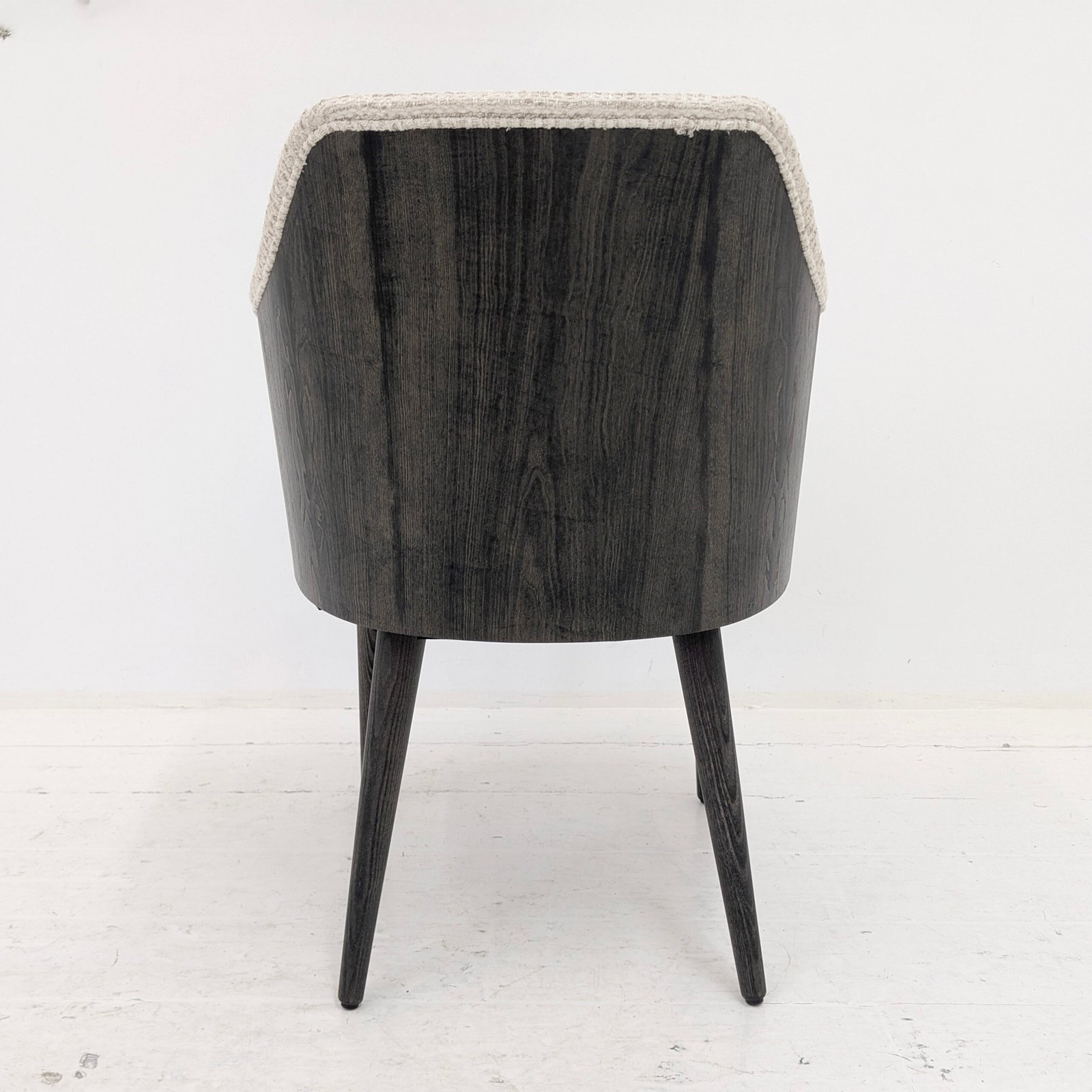 Ram Chair – Off-White Bouclé