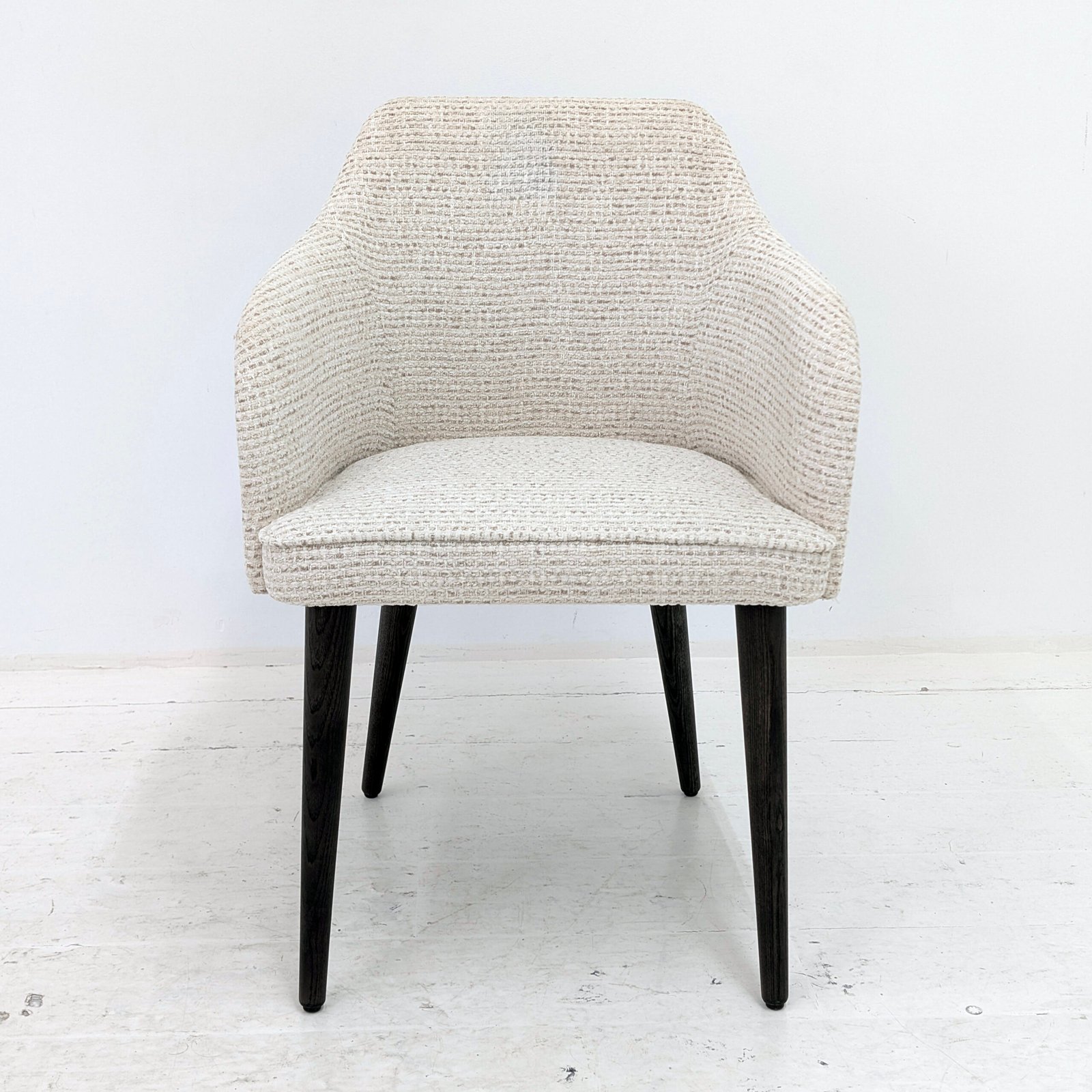 Ram Chair – Off-White Bouclé
