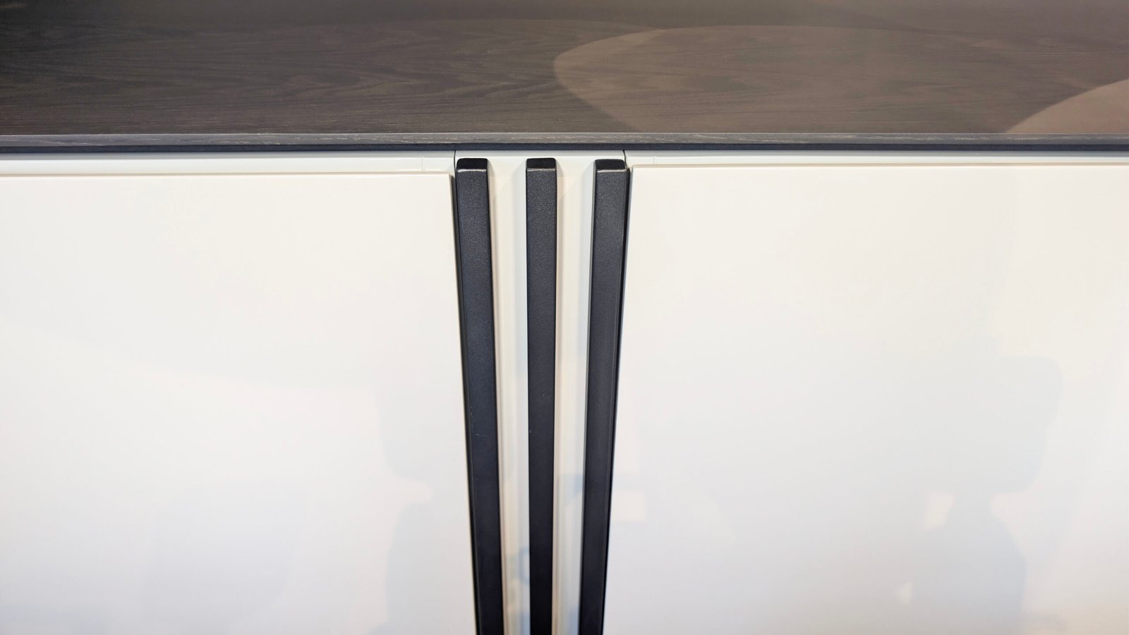 White gloss sideboard – view 8