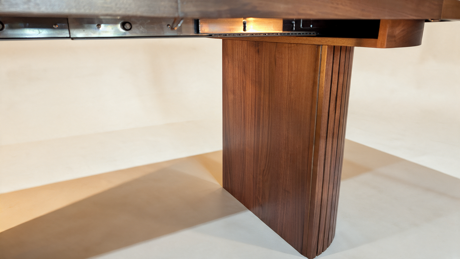 Extendable Round Dining Table with Bench | Transformer