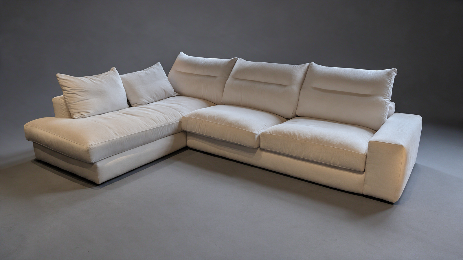 Vejer Corner Sofa with deep Seats
